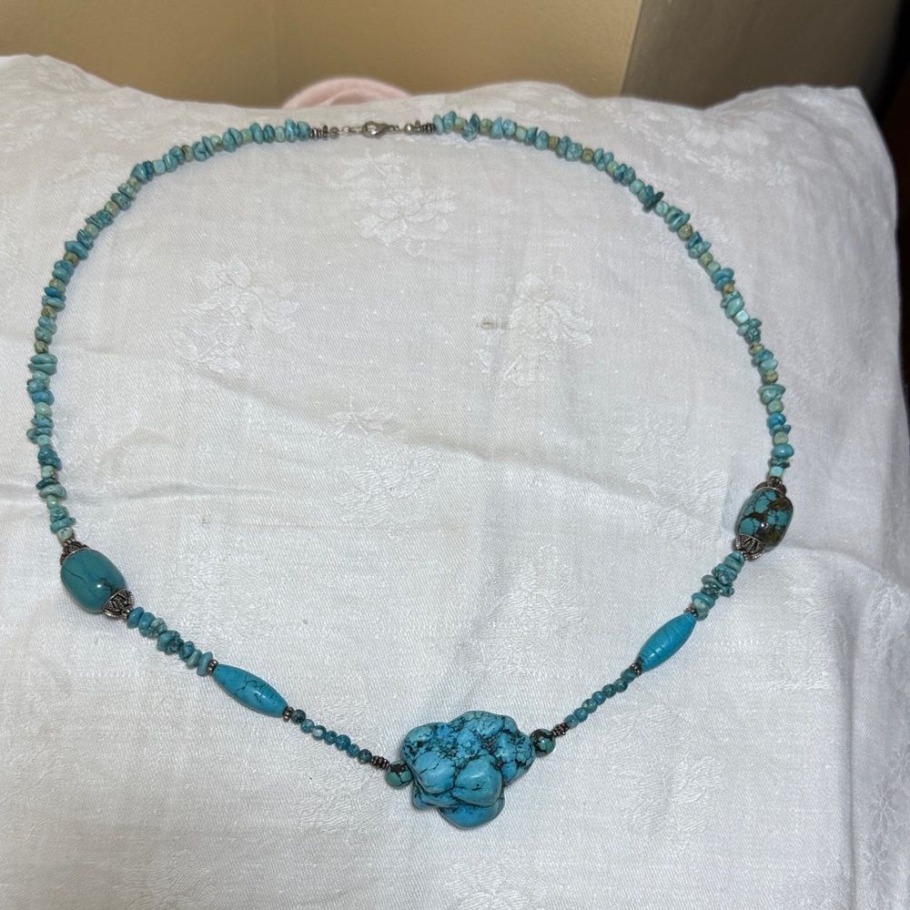 Turquoise Beaded Necklace